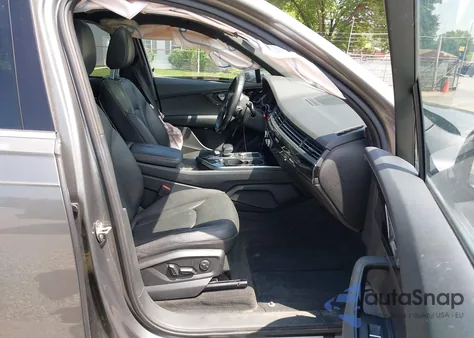 2017 Audi Q7 3.0T Premium z USA, uszkodzony, nr VIN WA1VAAF70HD009518